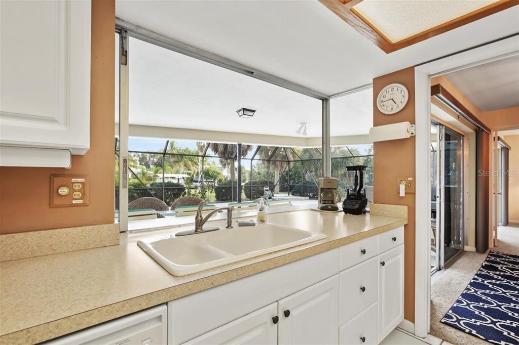500 Green Dolphin Dr S Property Photo 13
