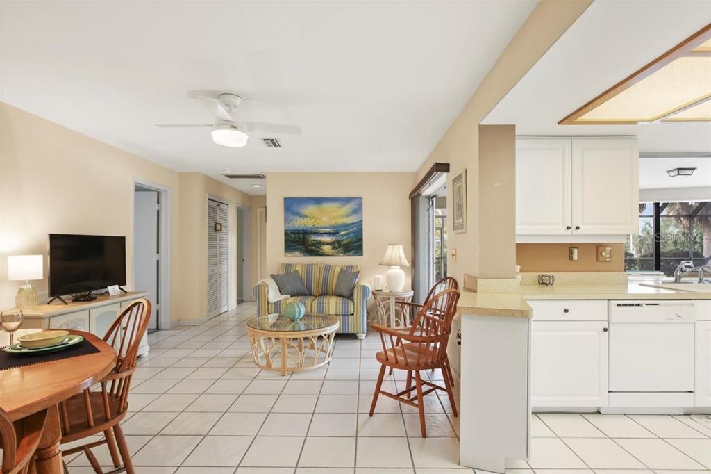 500 Green Dolphin Dr S Property Photo 16