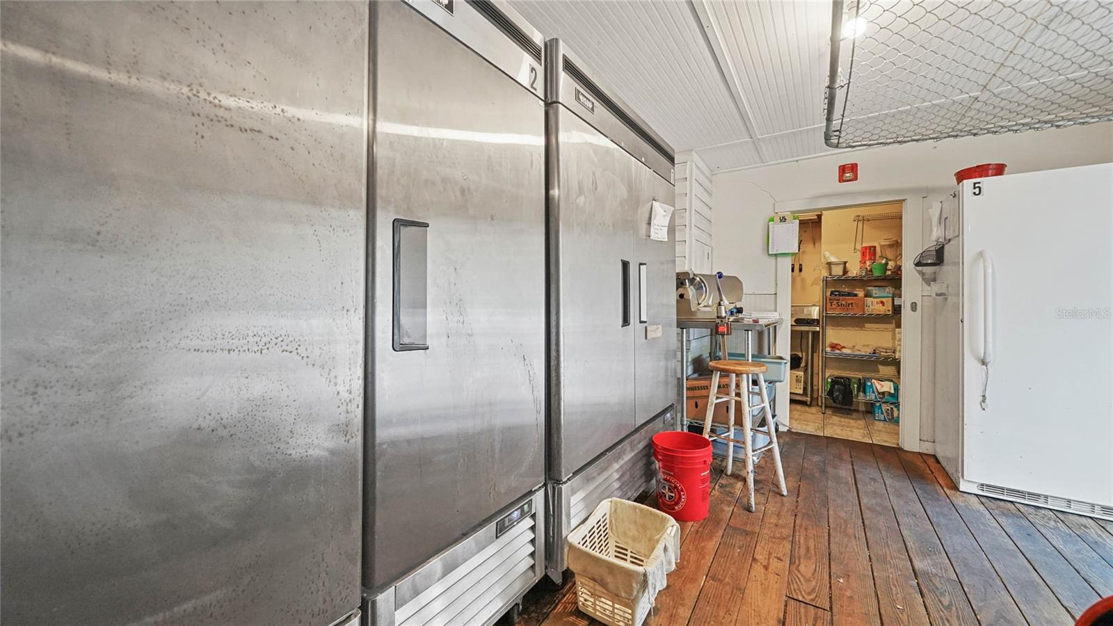 D6123033 Property Photo 10
