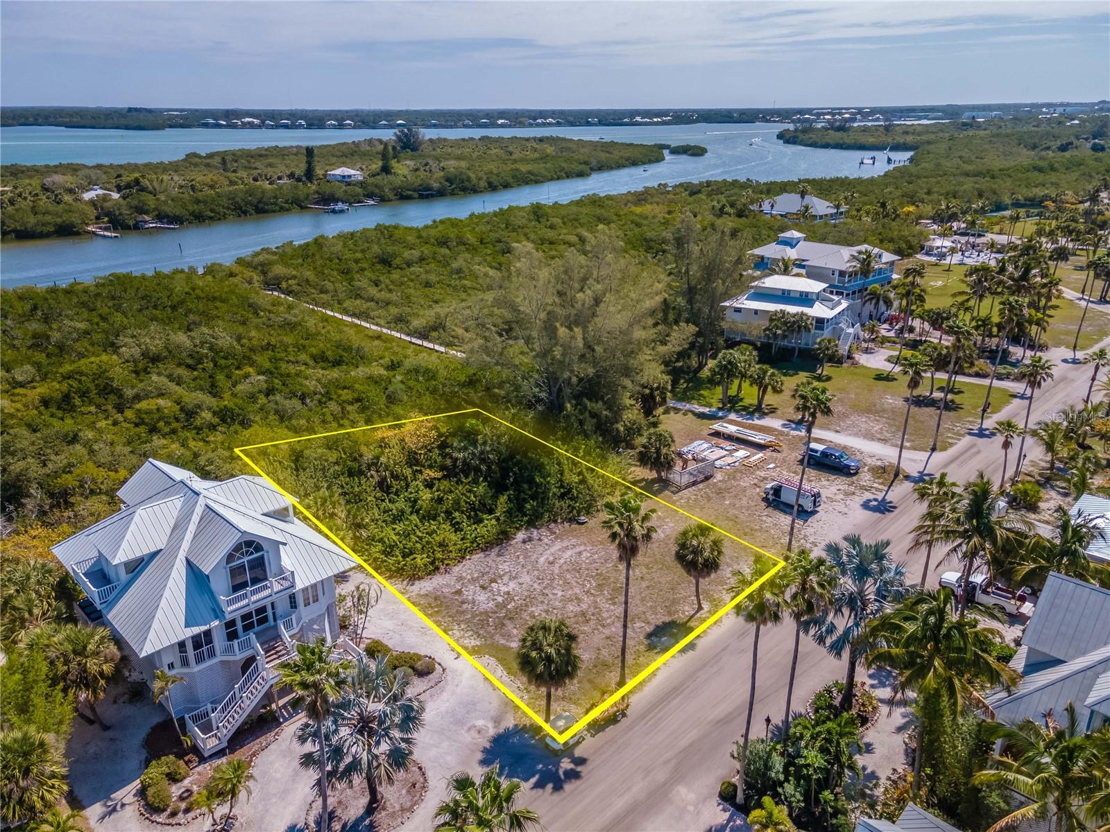 7395 Palm Island Dr #lot 22 Property Photo 2