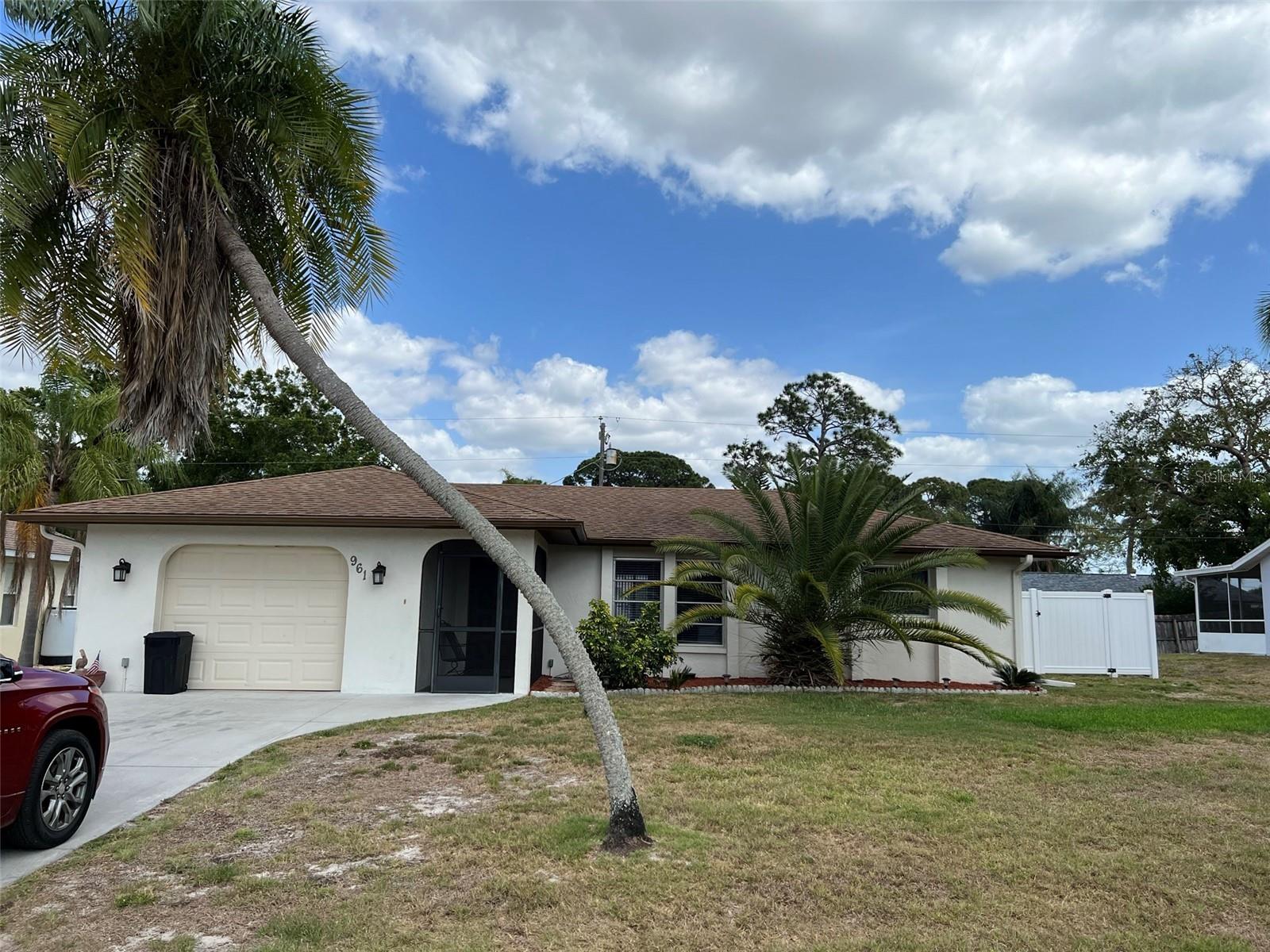 961 Everest Rd Property Photo 2