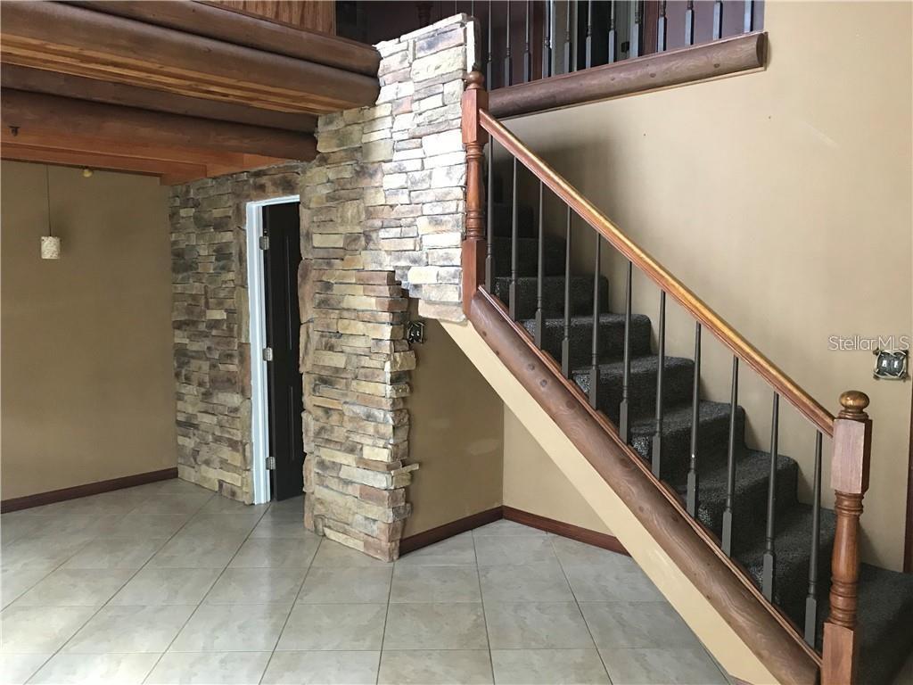 18841 Durrance Road Property Photo 4