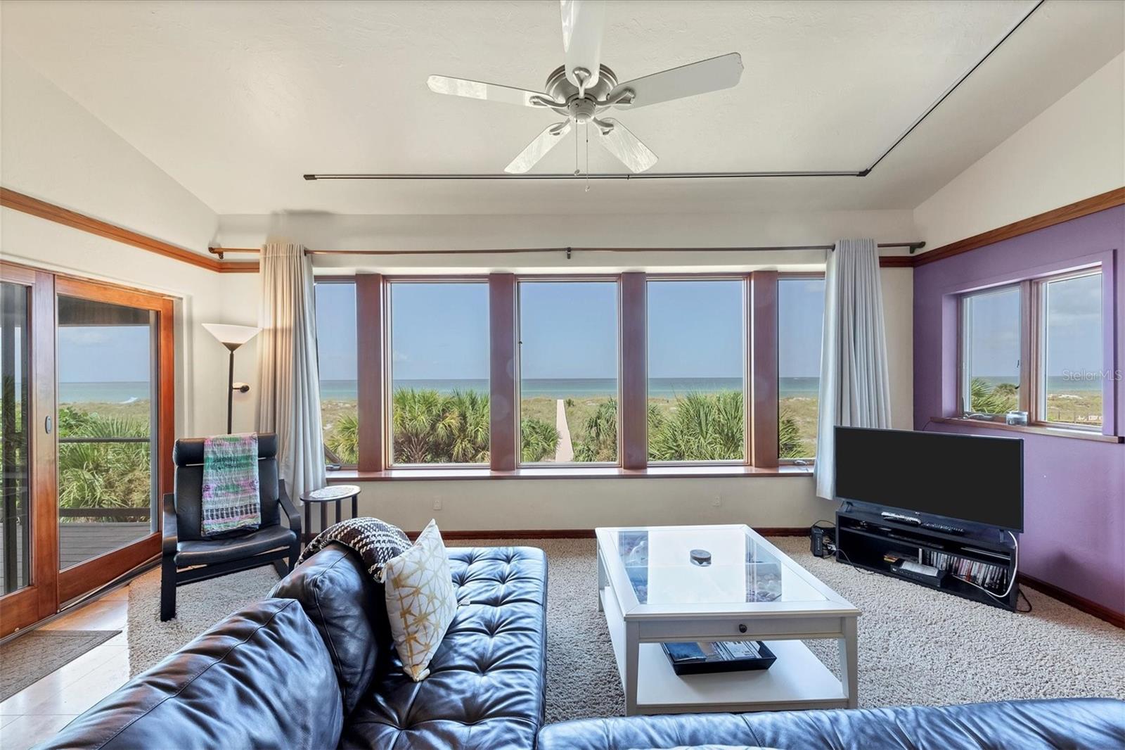 D6127068 Property Photo 17