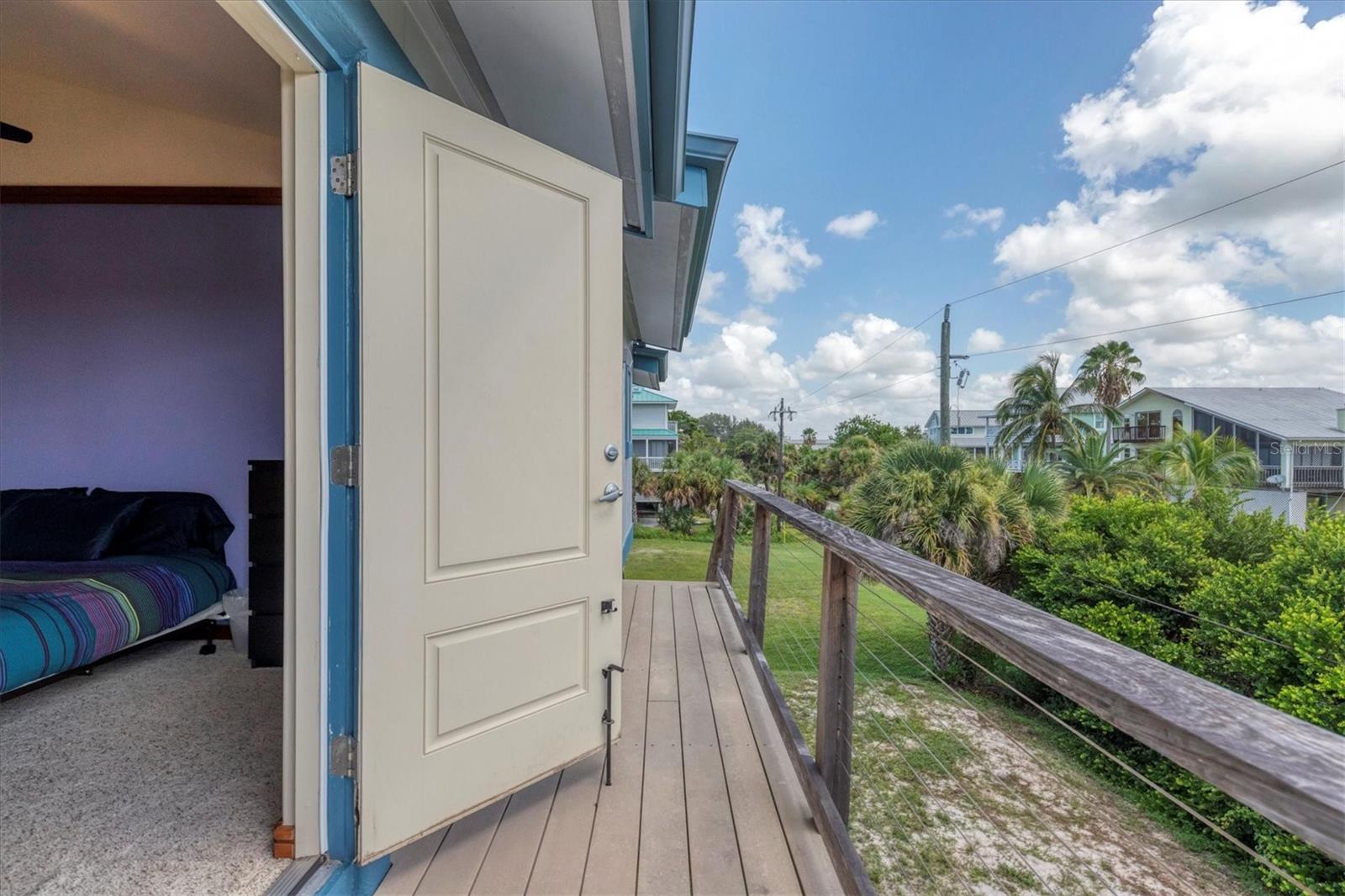 D6127068 Property Photo 38