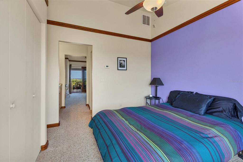 D6127068 Property Photo 39