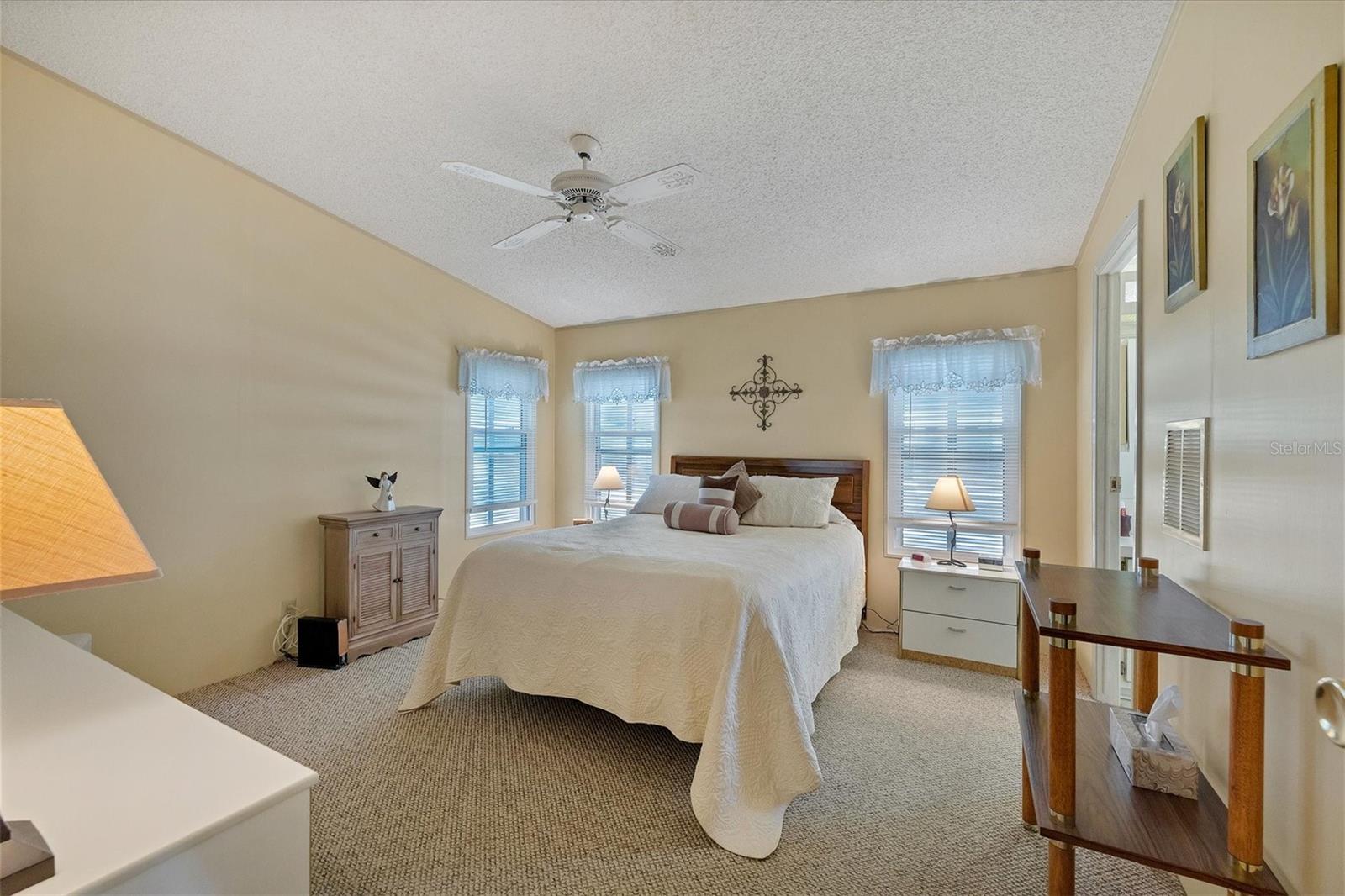 806 Tangerine Woods Boulevard #328 Property Photo 23