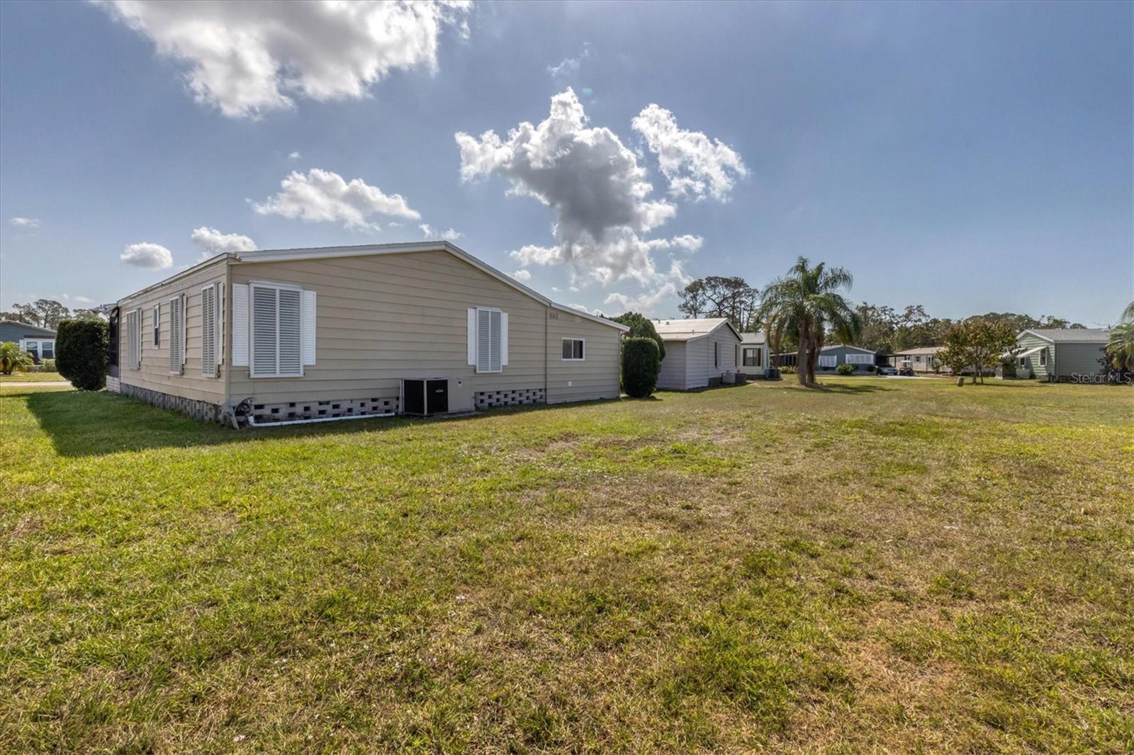 806 Tangerine Woods Boulevard #328 Property Photo 32