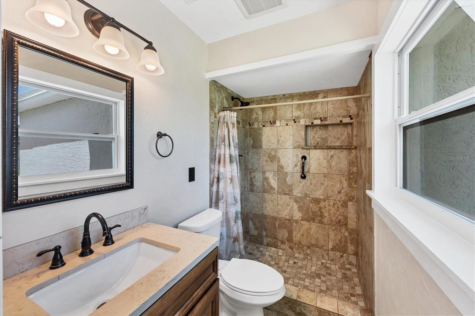 13564 Martha Avenue Property Photo 16
