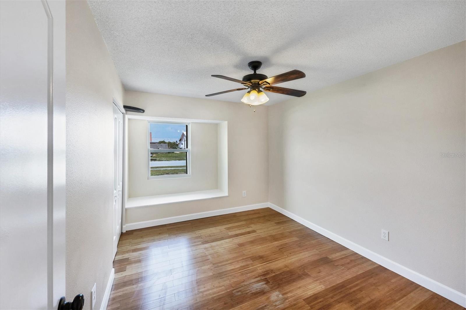 13564 Martha Avenue Property Photo 17