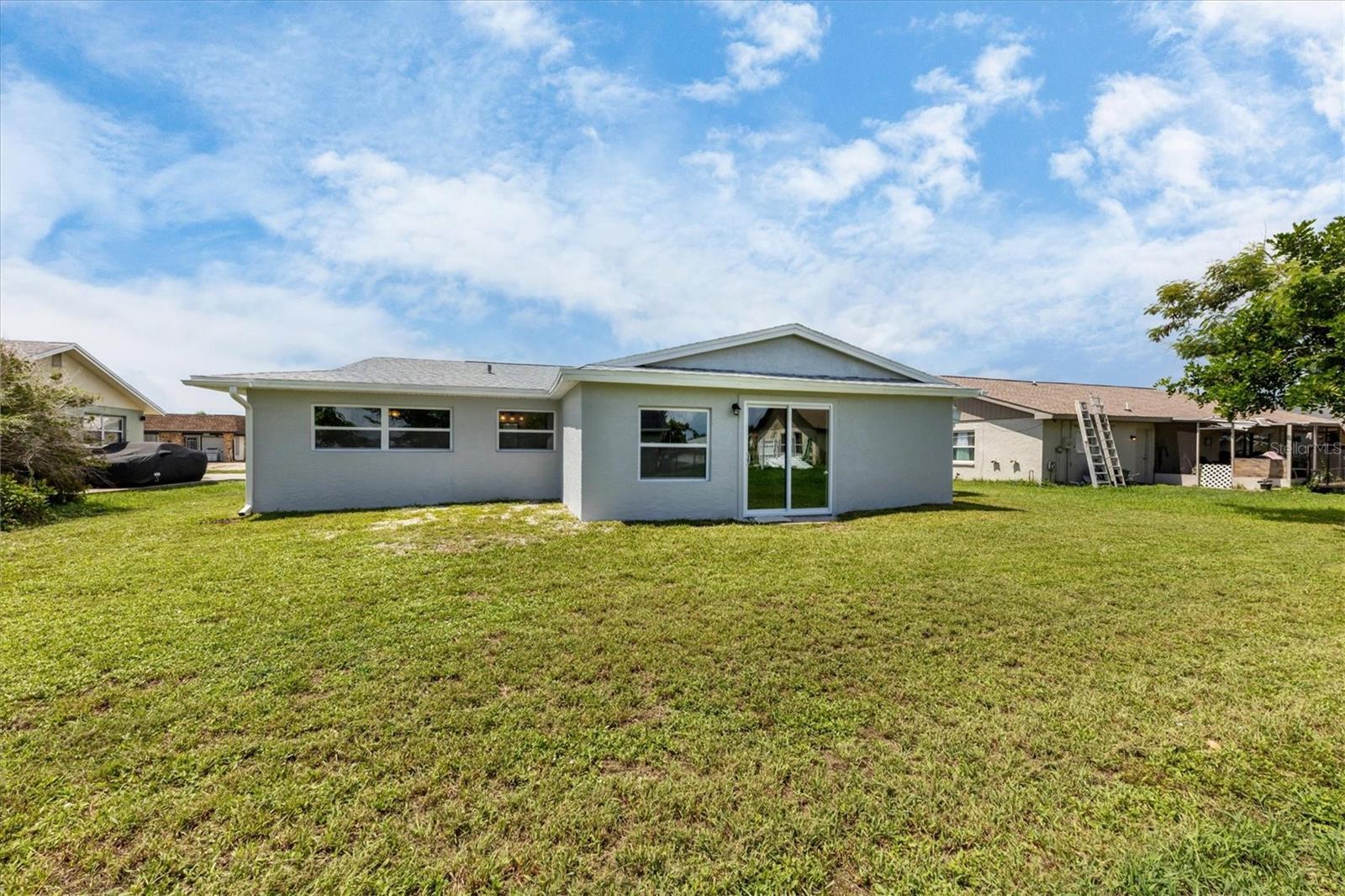13564 Martha Avenue Property Photo 24