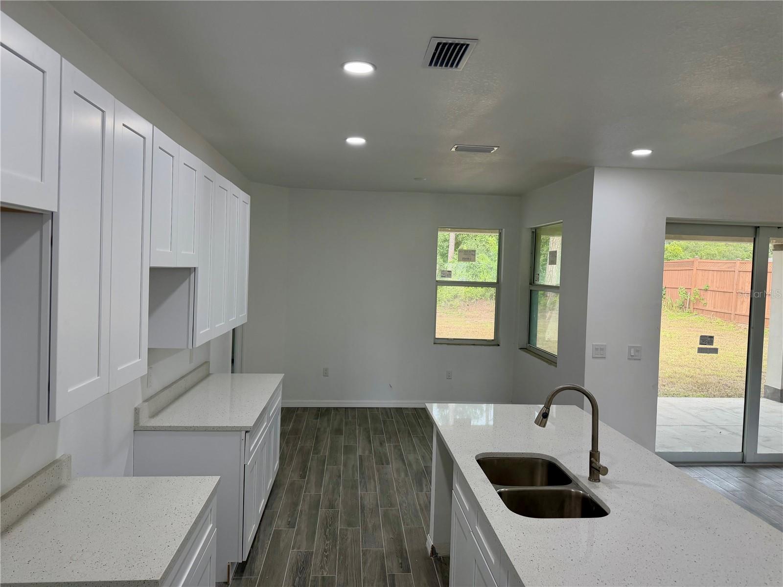 5462 Gagnon Ter Property Photo 5