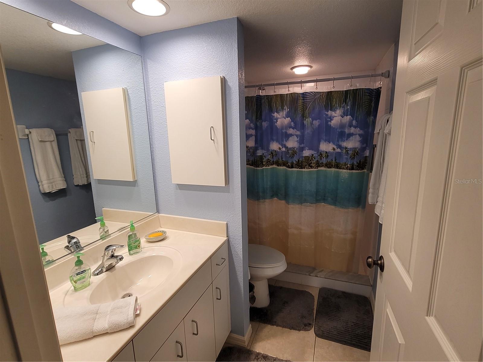 9550 Fiddlers Green Cir #105 Property Photo 22