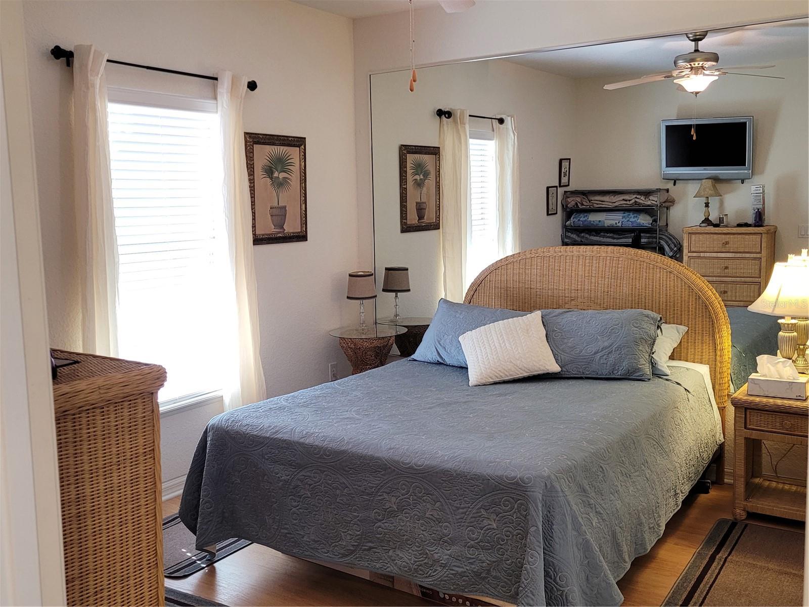 9550 Fiddlers Green Cir #105 Property Photo 24