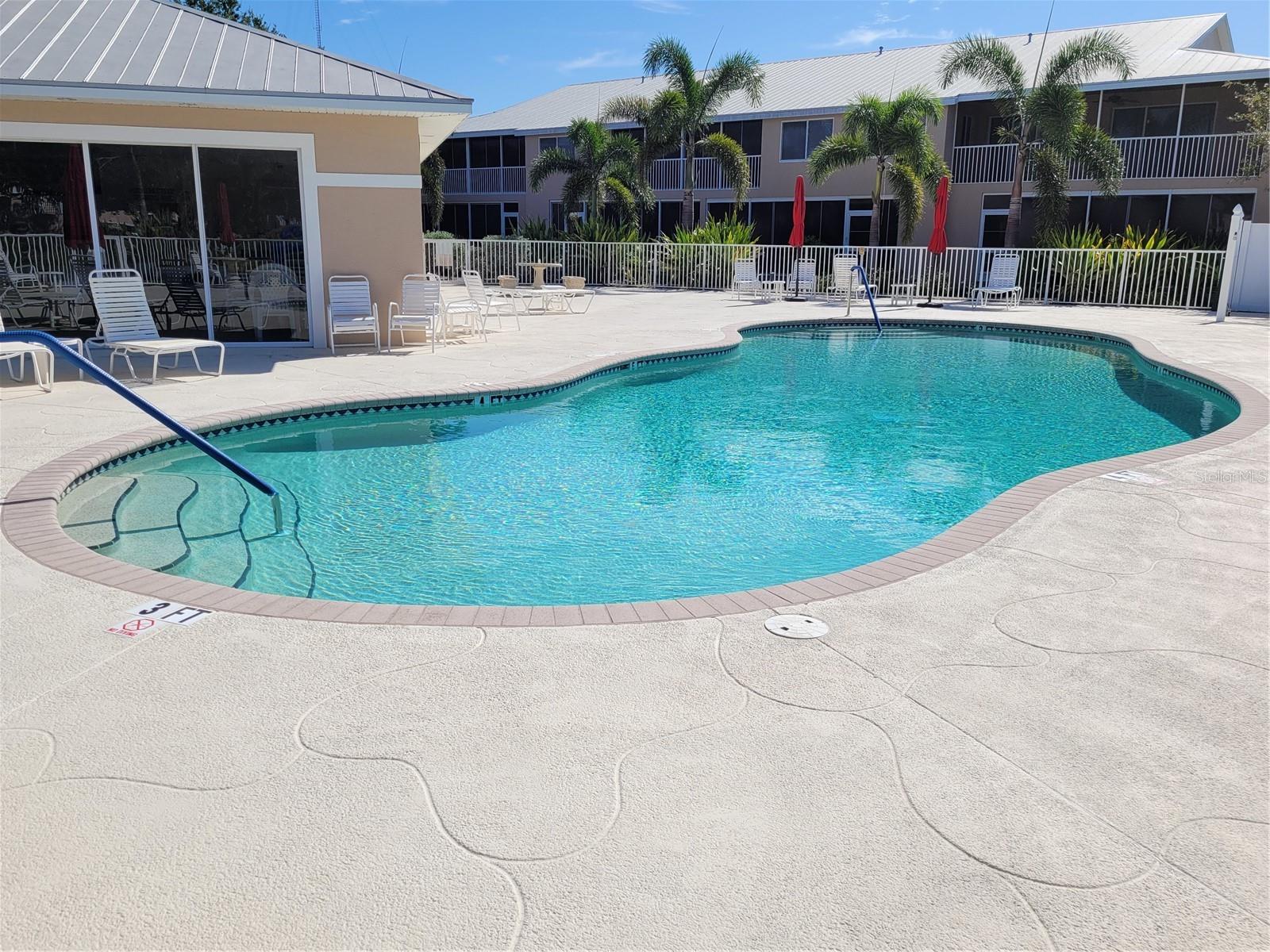 9550 Fiddlers Green Cir #105 Property Photo 31
