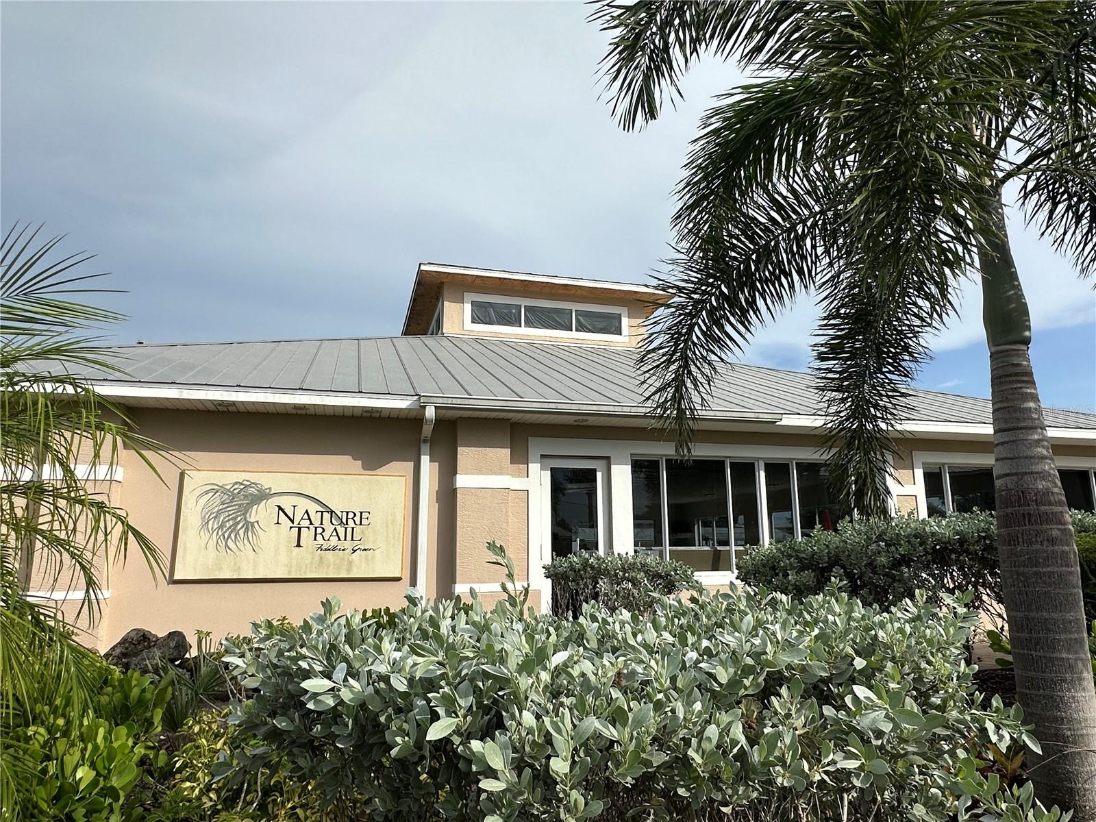 9550 Fiddlers Green Cir #105 Property Photo 37