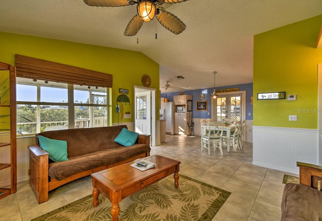 8876 Bay St #a Property Photo 9