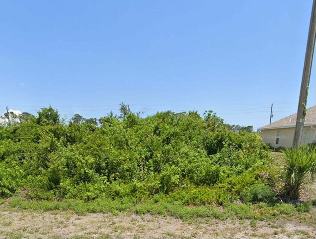 12825 Xavier Ave Property Photo 2
