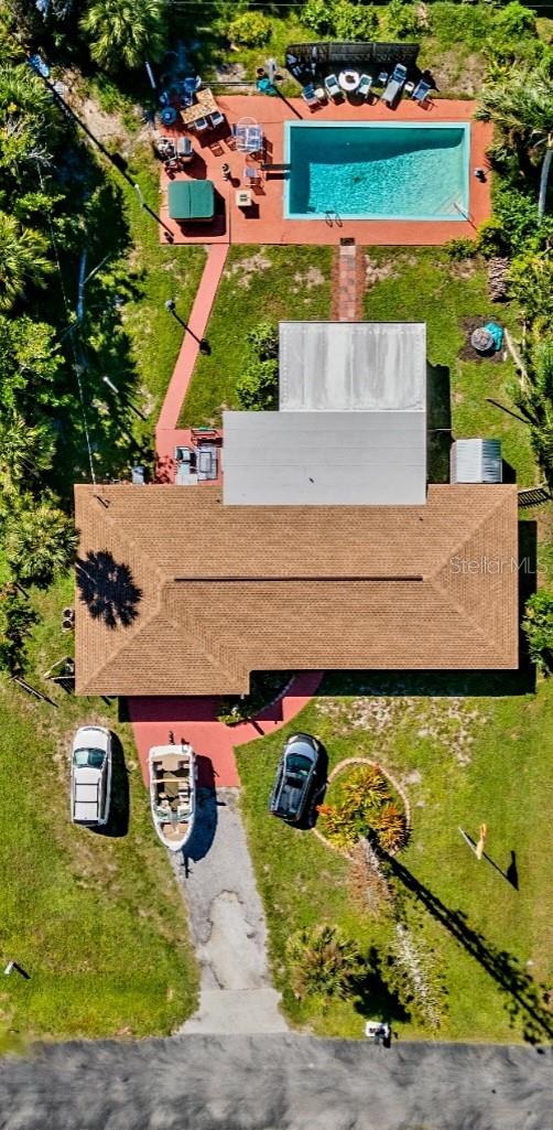 745 Coral Way Property Photo 42