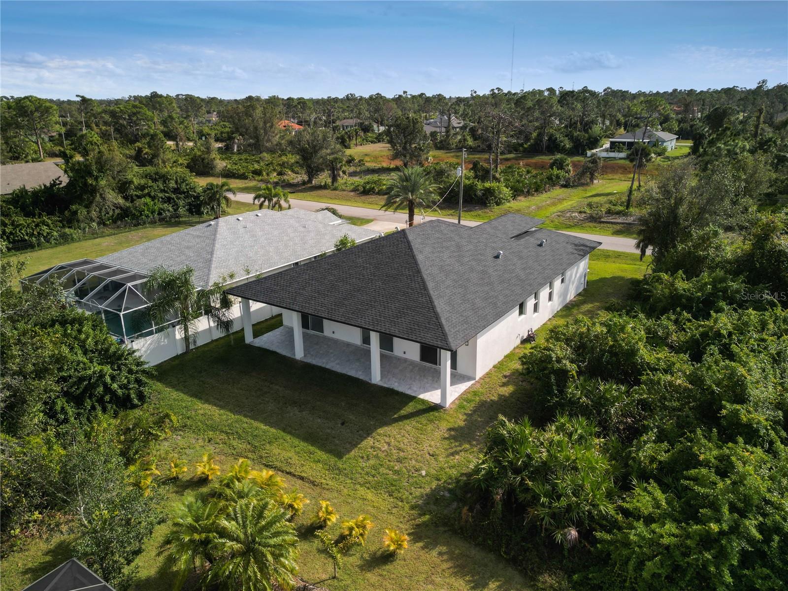 118 Green Pine Park Property Photo 42
