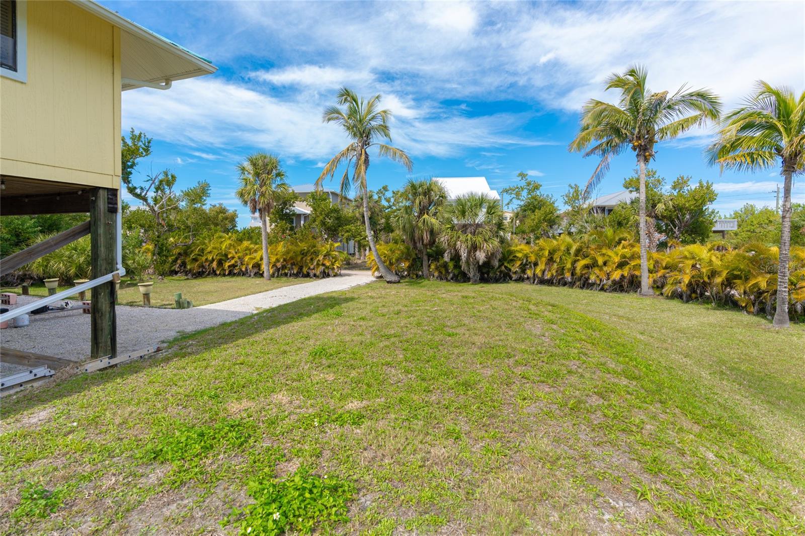 9542 Rum Runner Rd Property Photo 28