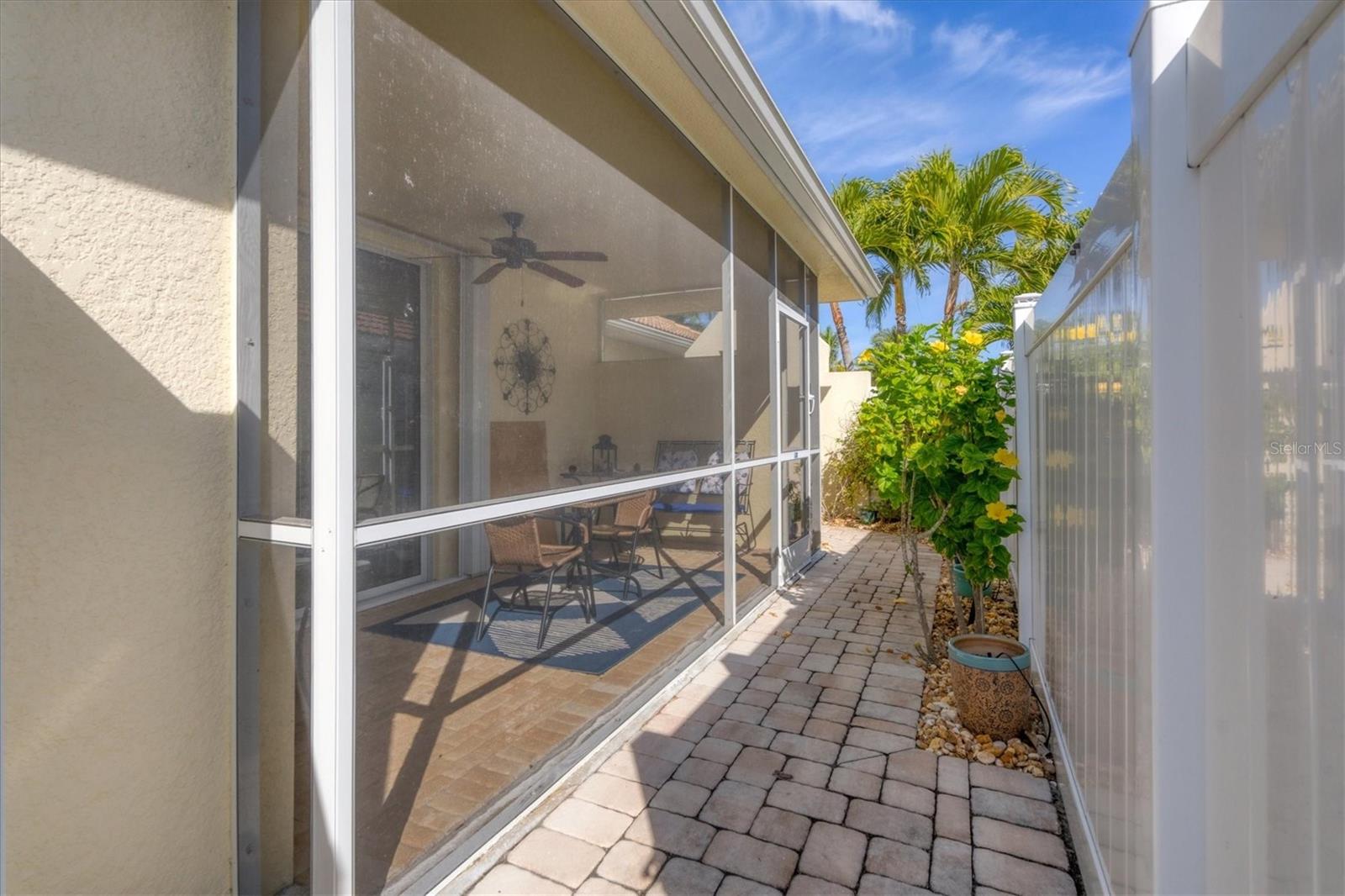 10767 Salvador Dali Cir Property Photo 28