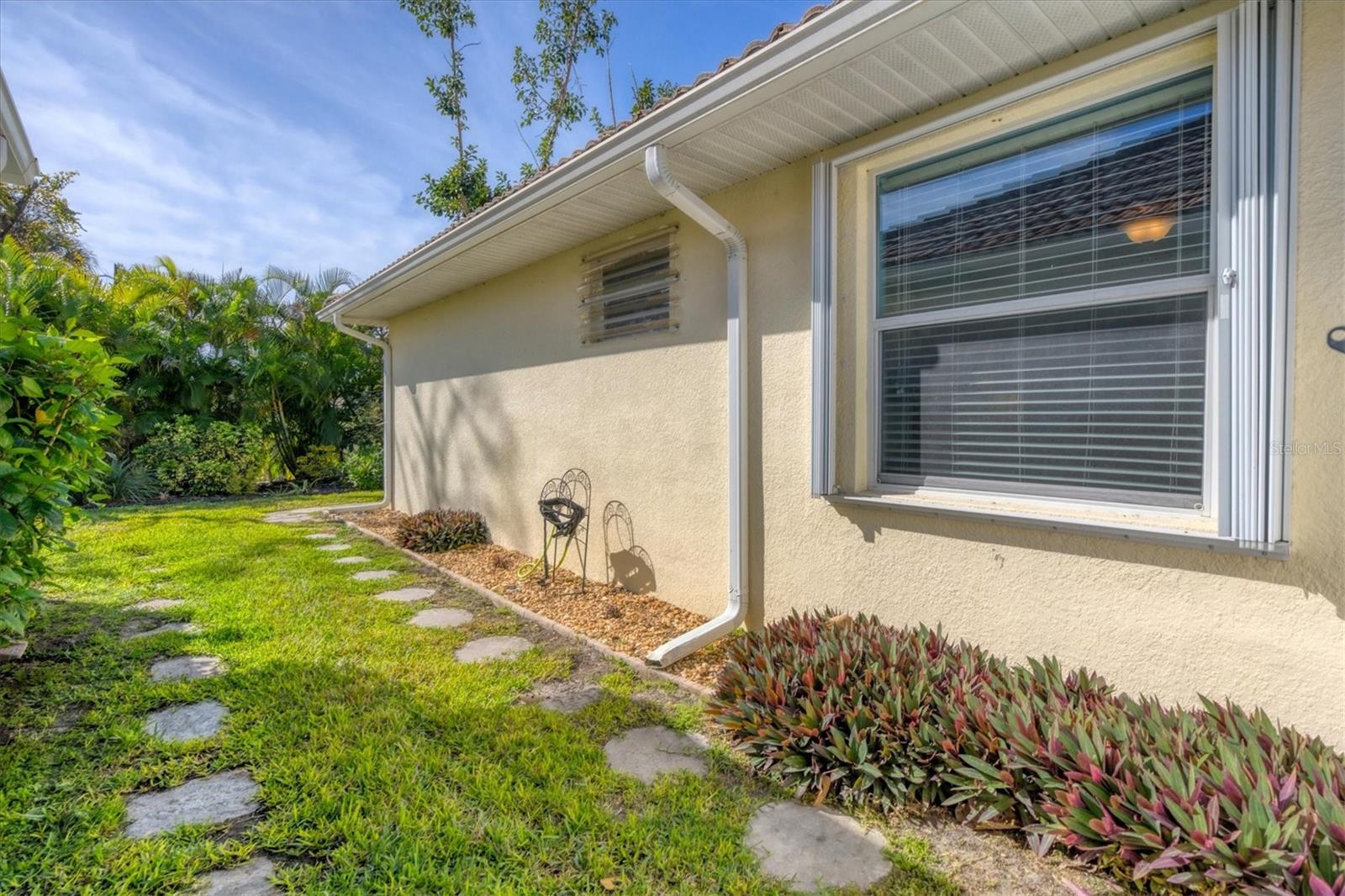 10767 Salvador Dali Cir Property Photo 29