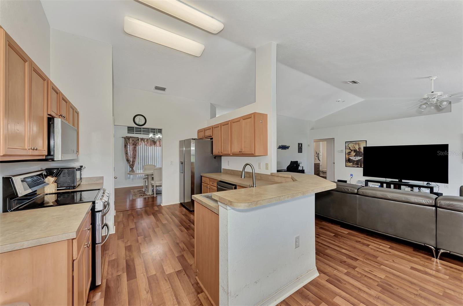 2341 Rio De Janeiro Ave Property Photo 14