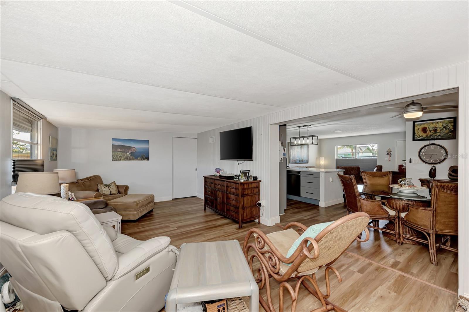 13525 Dibella Ave Property Photo 19