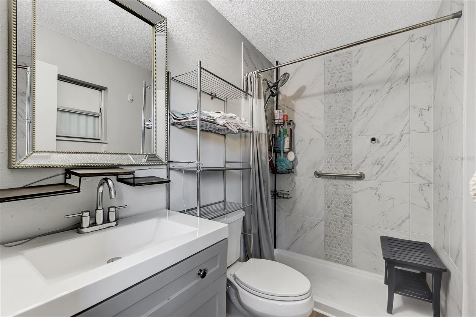 13525 Dibella Ave Property Photo 26