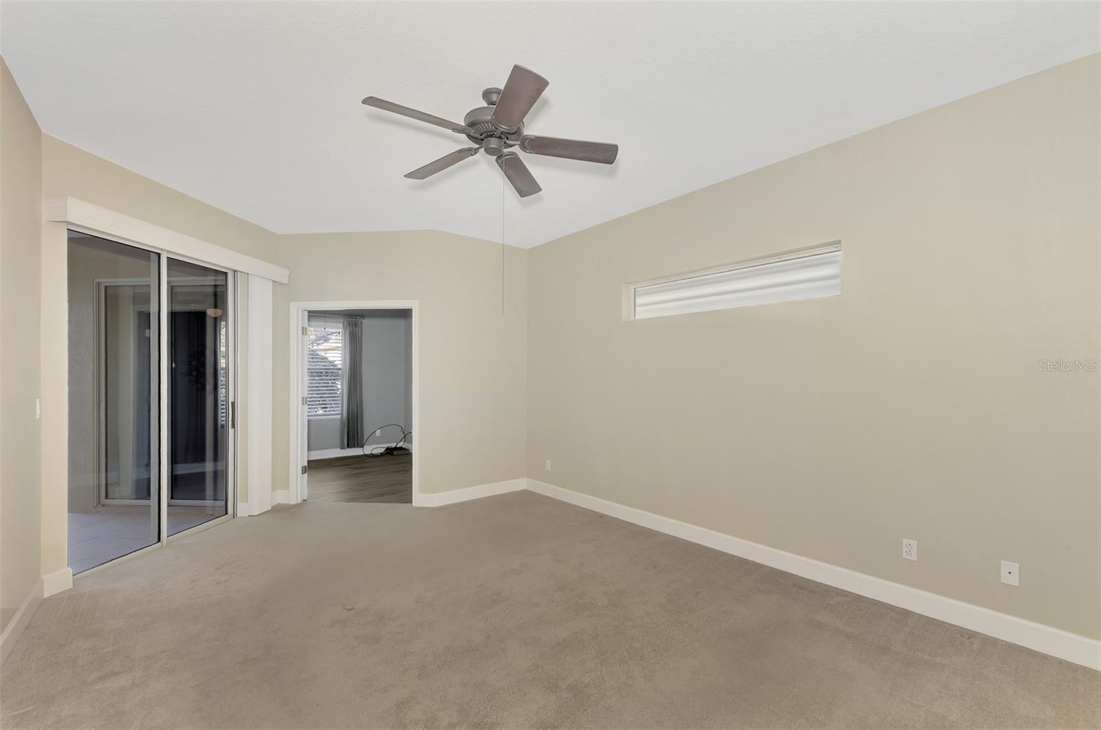 584 Gadsen St Property Photo 36