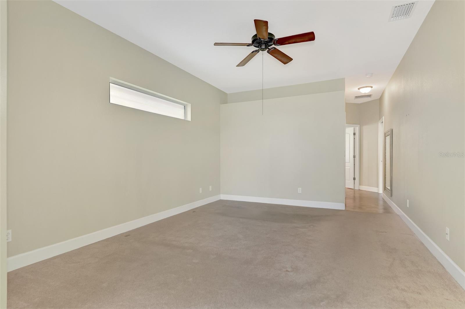 584 Gadsen St Property Photo 38