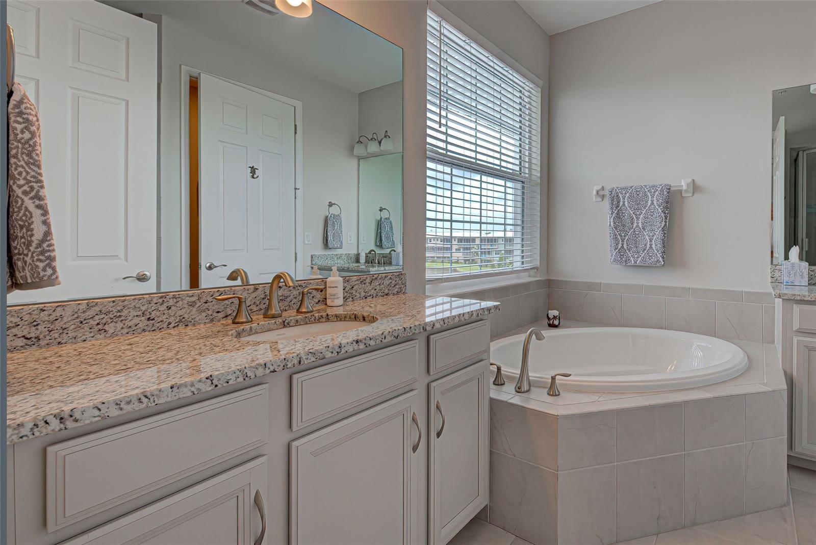 10345 Longshore Rd #29 Property Photo 33