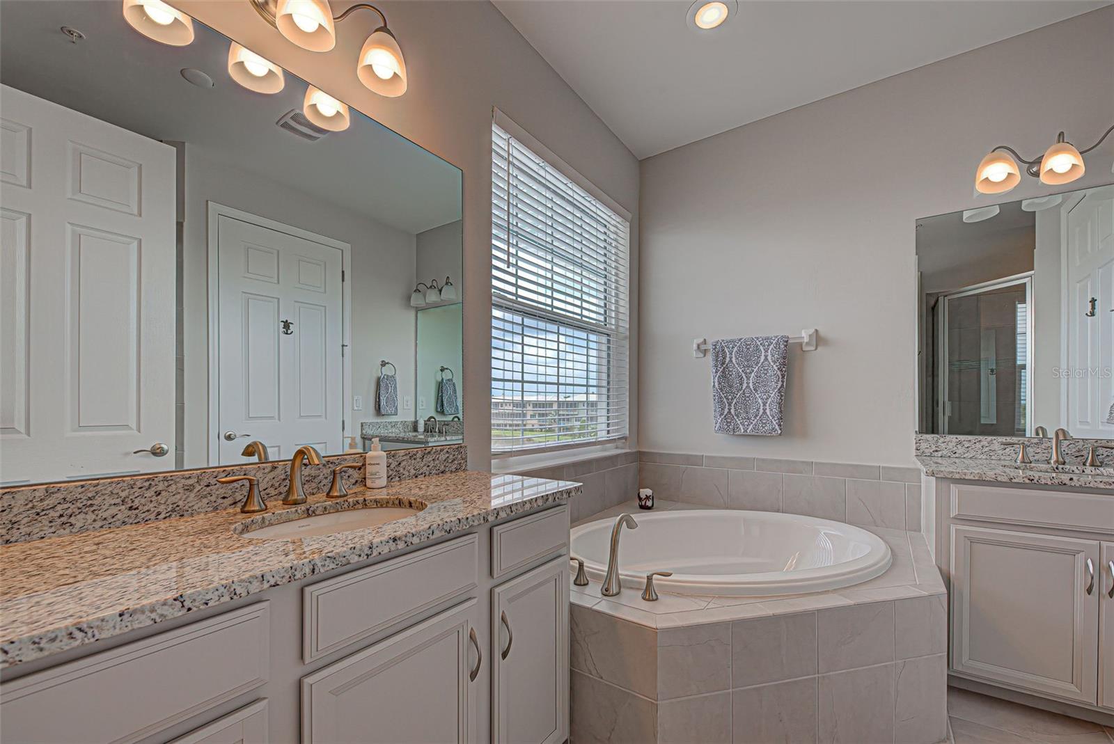 10345 Longshore Rd #29 Property Photo 34