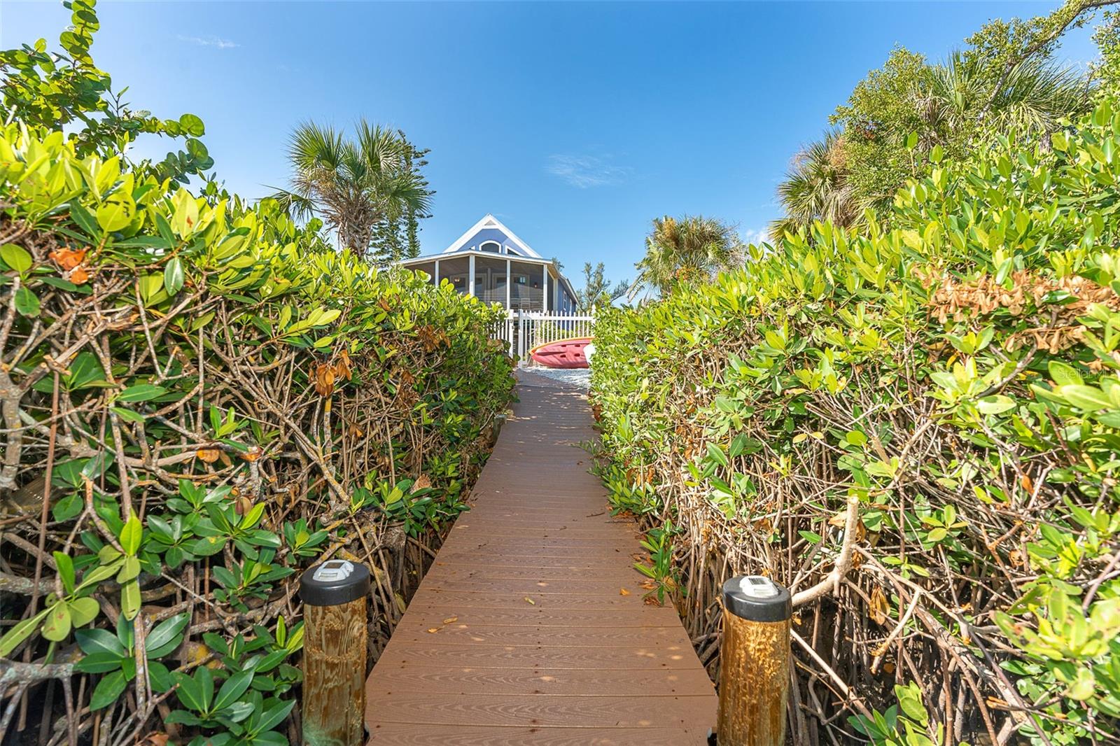 210 Bocilla Dr Property Photo 57