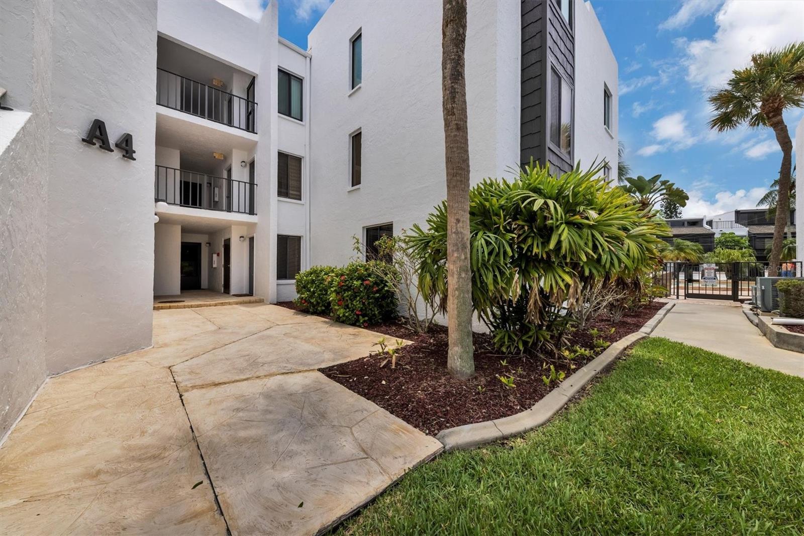 2955 N Beach Rd #a-415 Property Photo 6