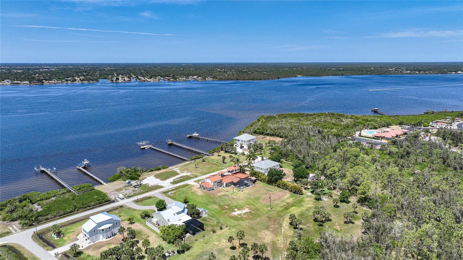 14234 River Beach Dr Property Photo 6