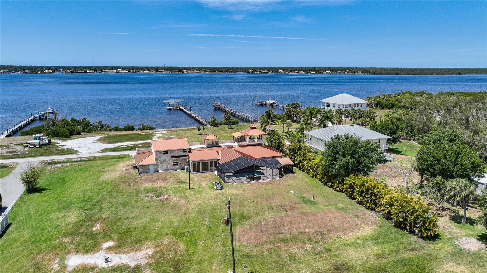 14234 River Beach Dr Property Photo 11