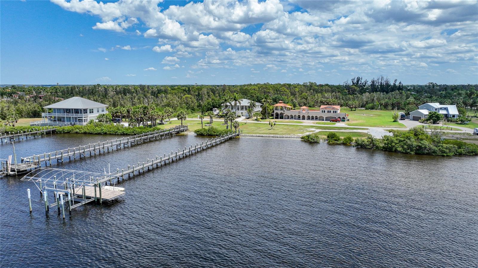 14234 River Beach Dr Property Photo 12