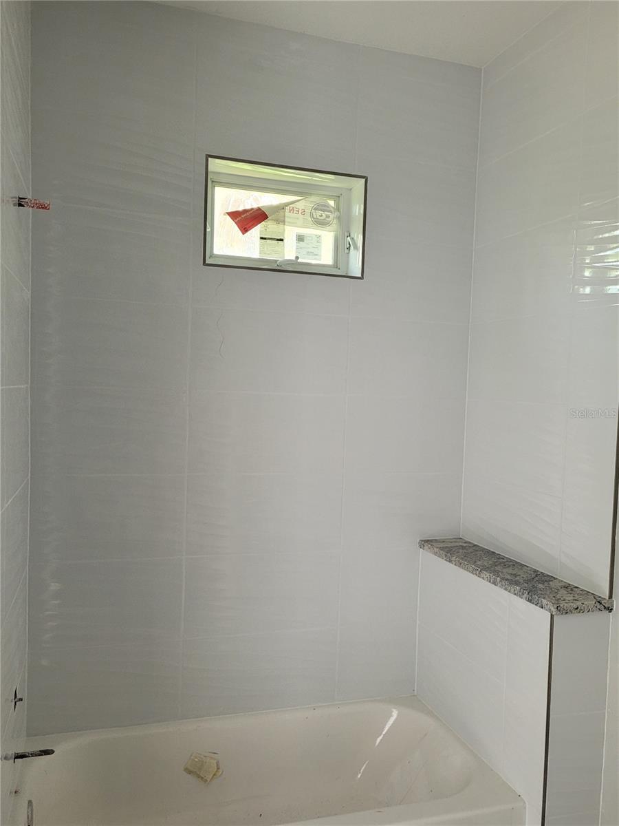 2170 Doolittle Ln Property Photo 6