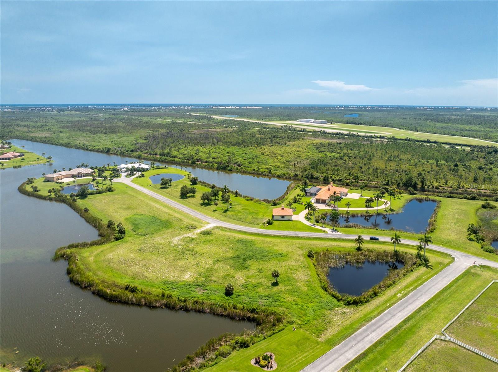 11520 Equestrian Ct Property Photo 7