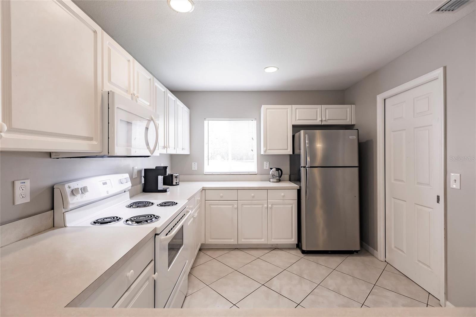 3036 Abbington St Property Photo 17