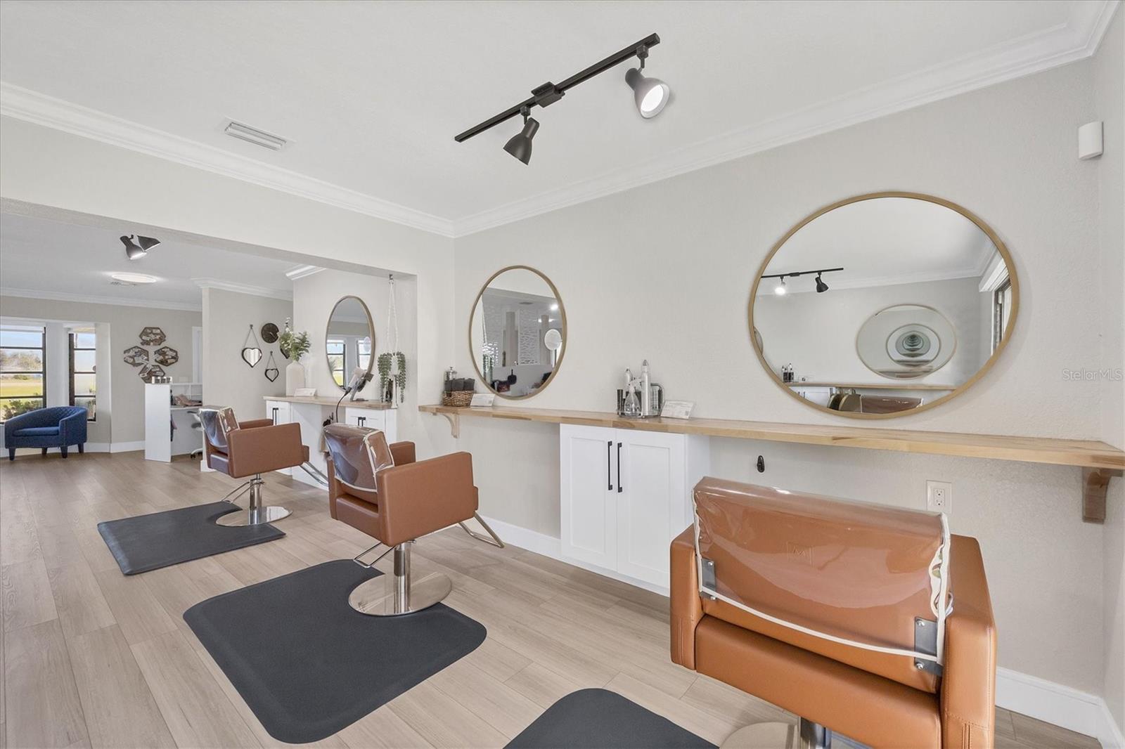 3789 S Access Rd Property Photo 7