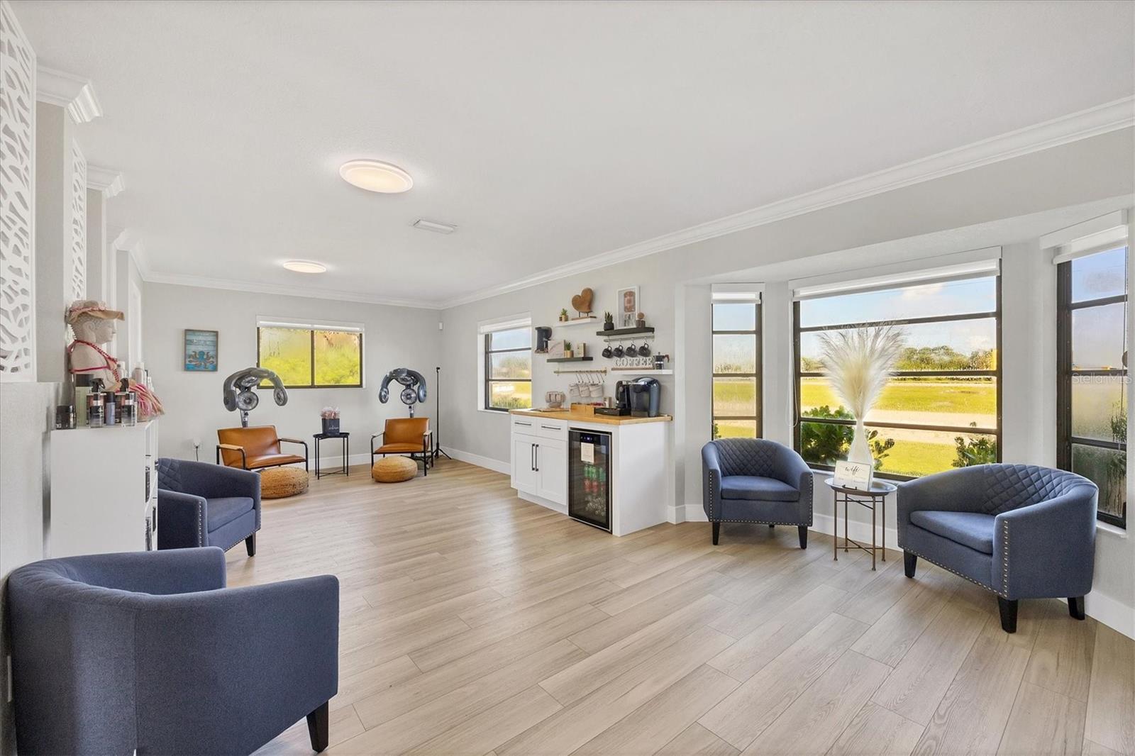 3789 S Access Rd Property Photo 10