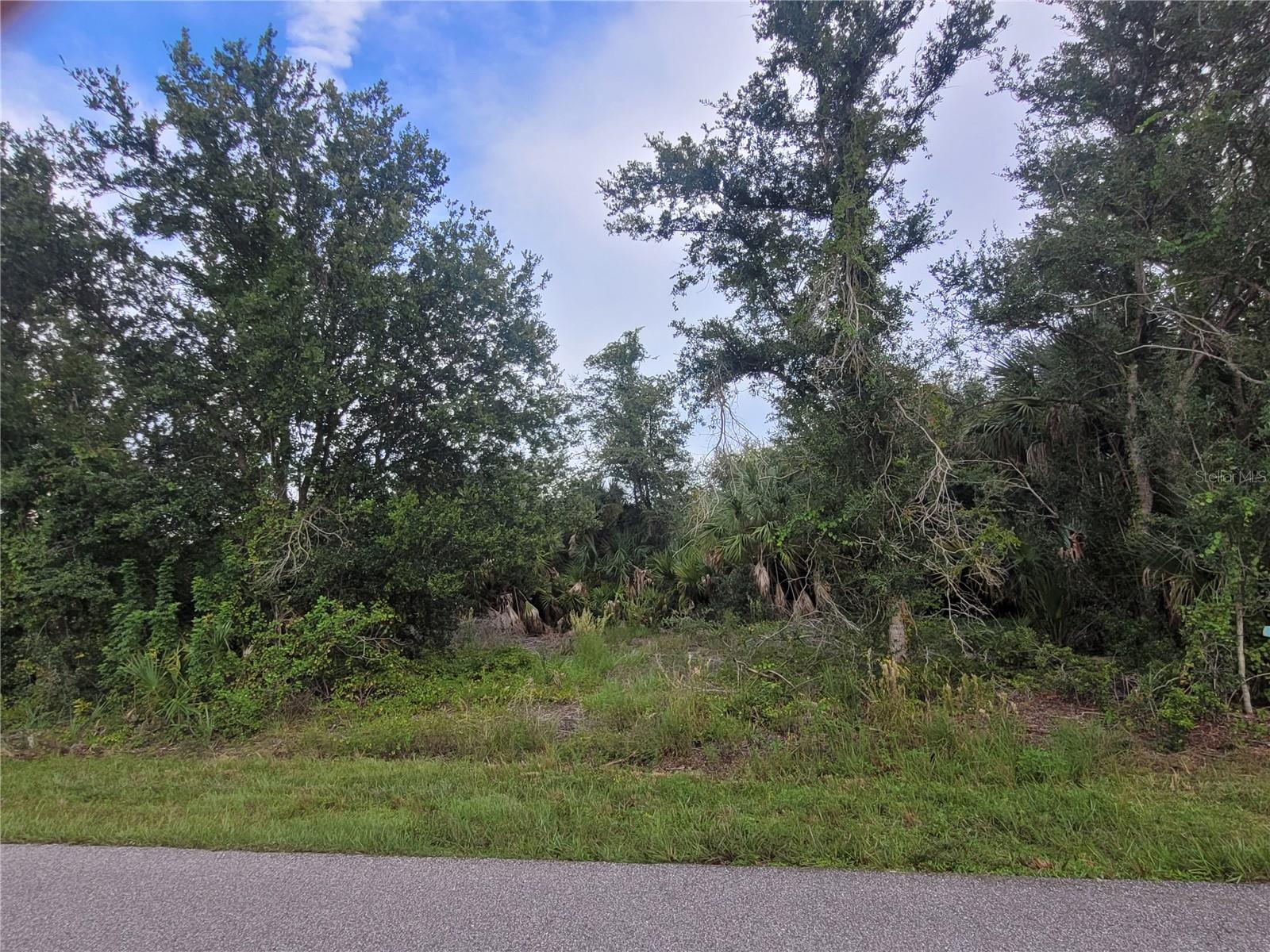 9653 President Cir Property Photo 2