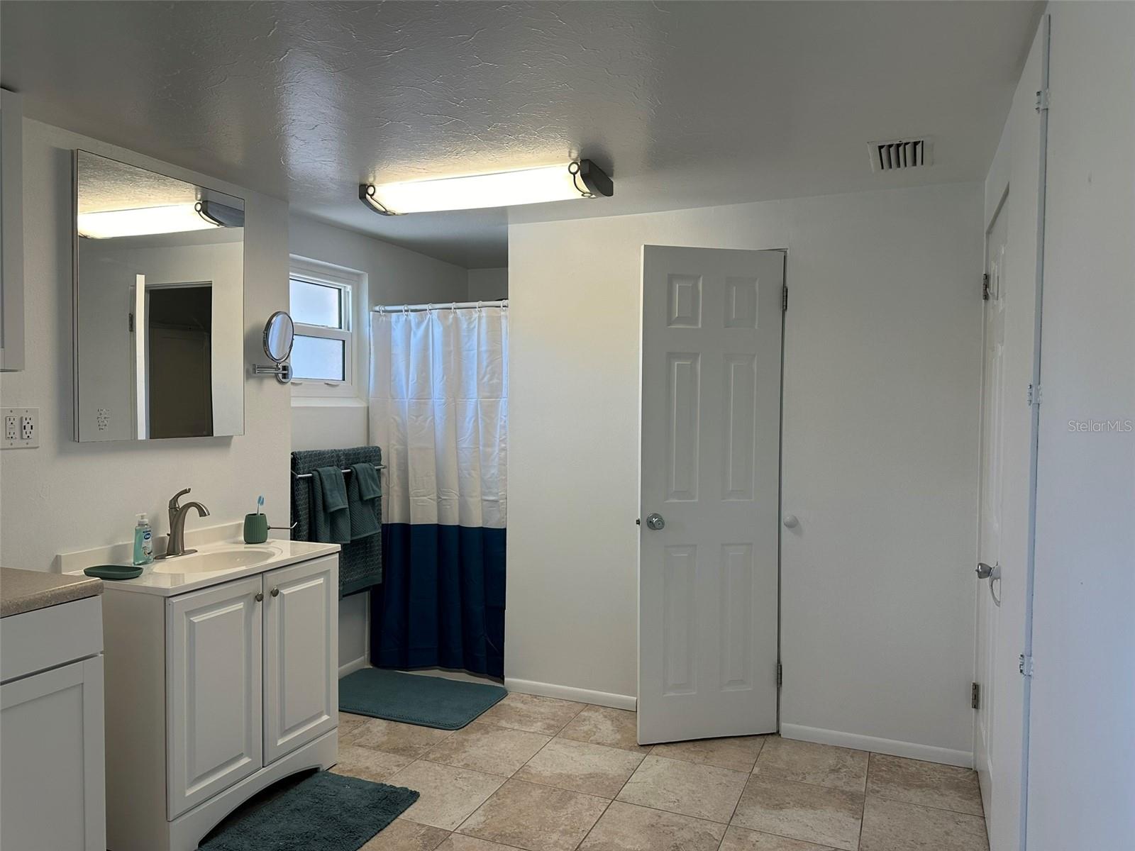 1575 Loralin Dr Property Photo 20