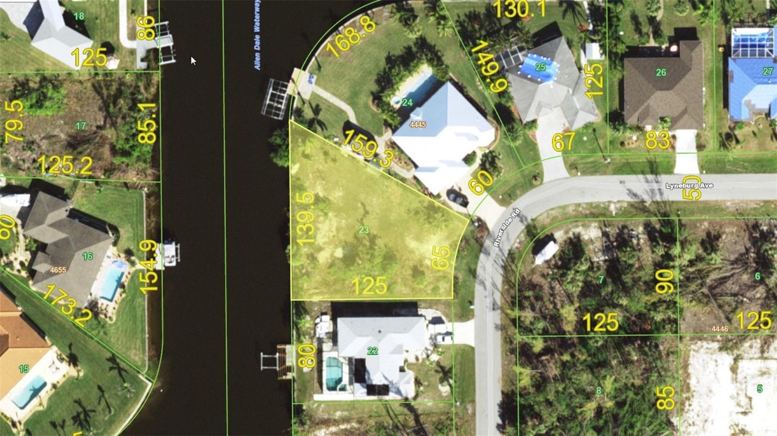10610 Riverside Rd Property Photo 1