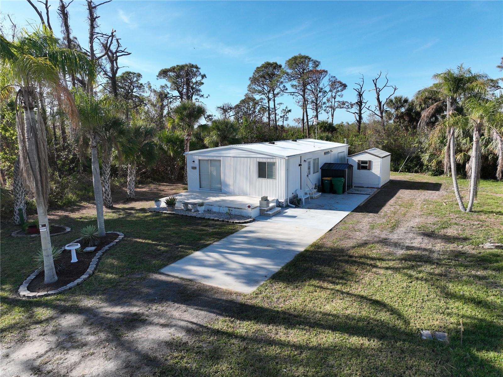 2930 Waterside Dr Property Photo