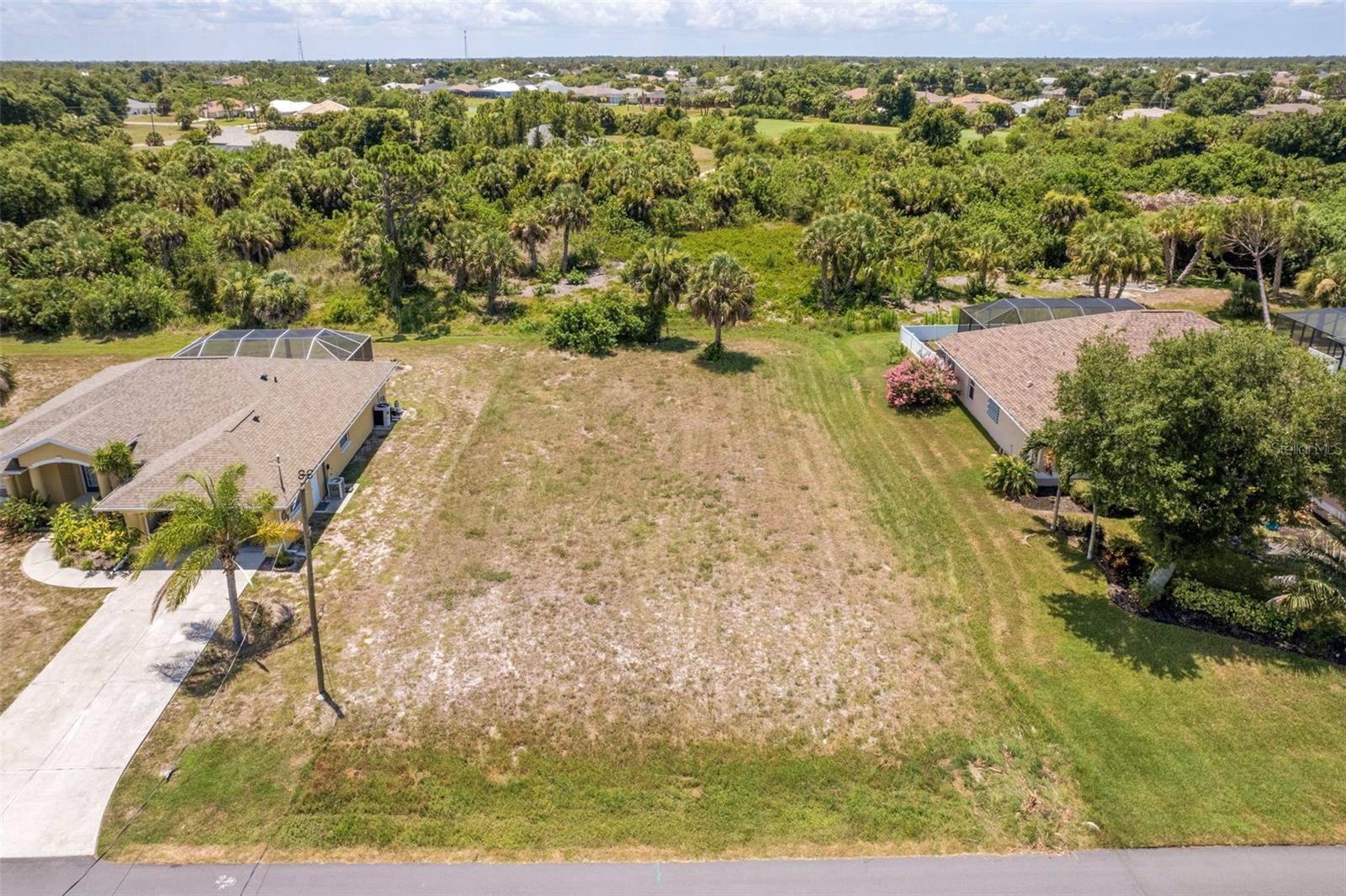 74 Long Meadow Ct Property Photo 12