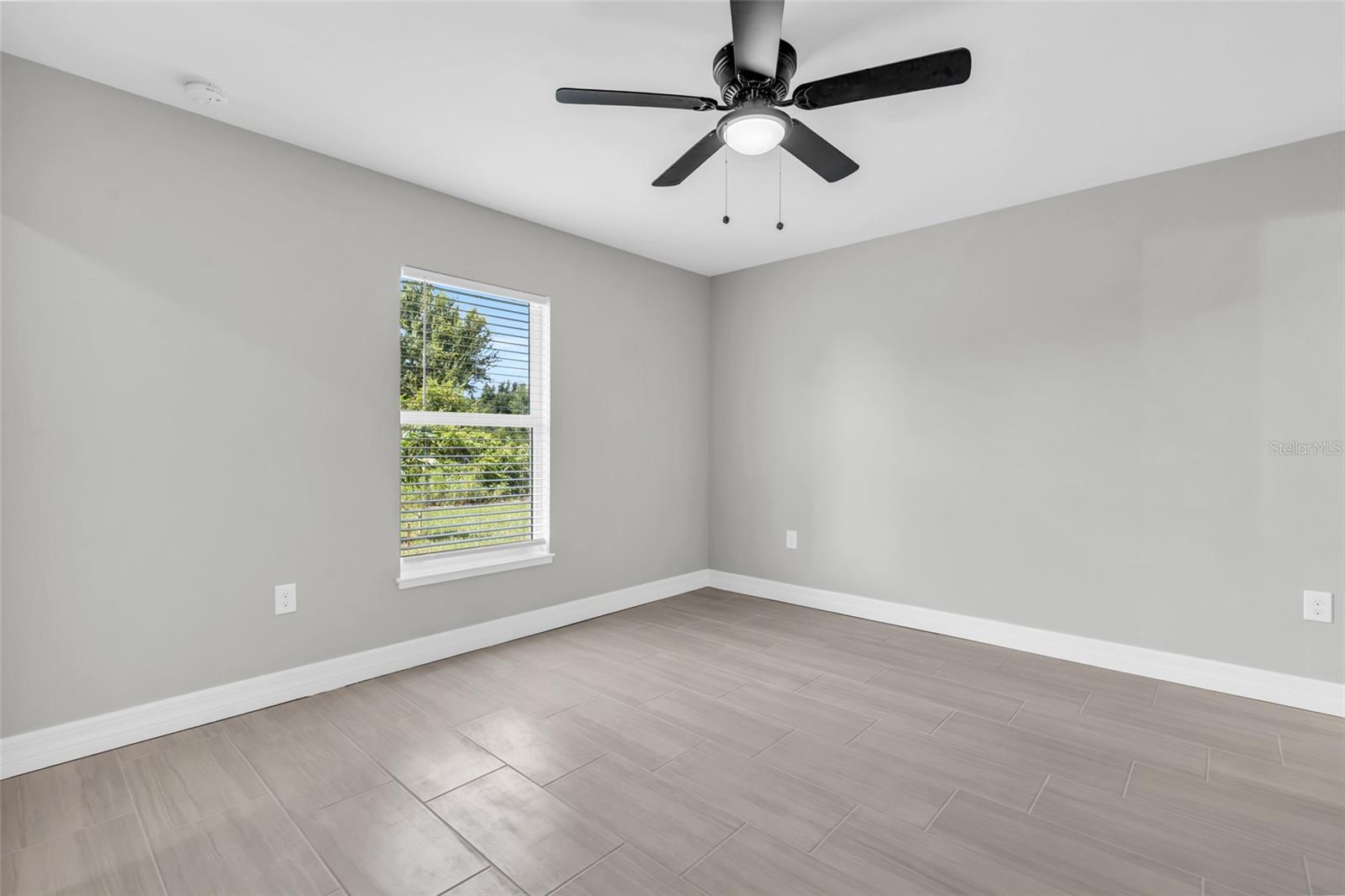 12046 Tetzel Ave Property Photo 12