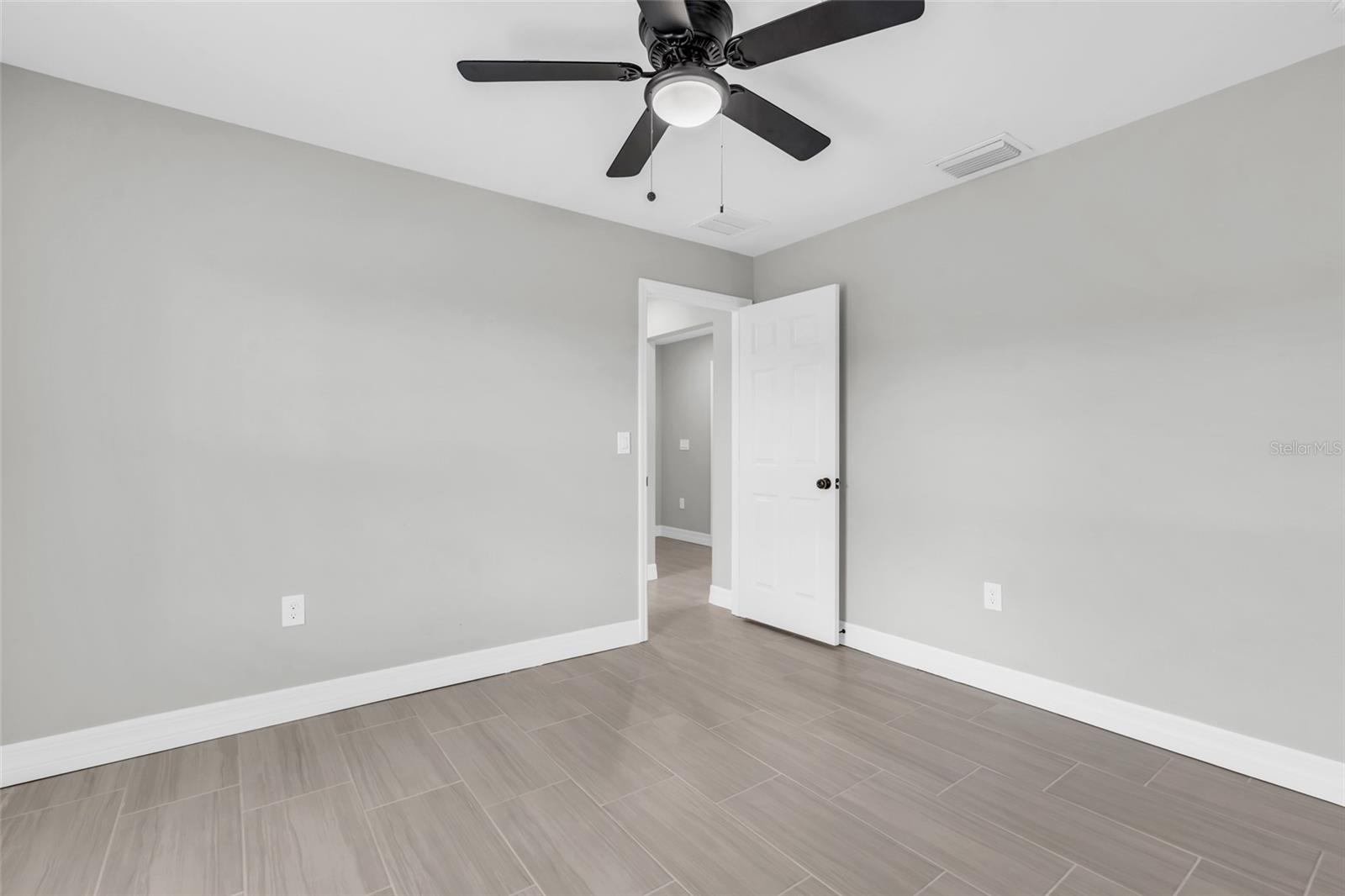 12046 Tetzel Ave Property Photo 13